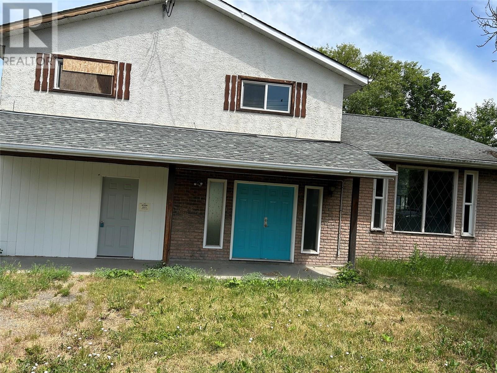  2571 Lakeshore Road, Vernon