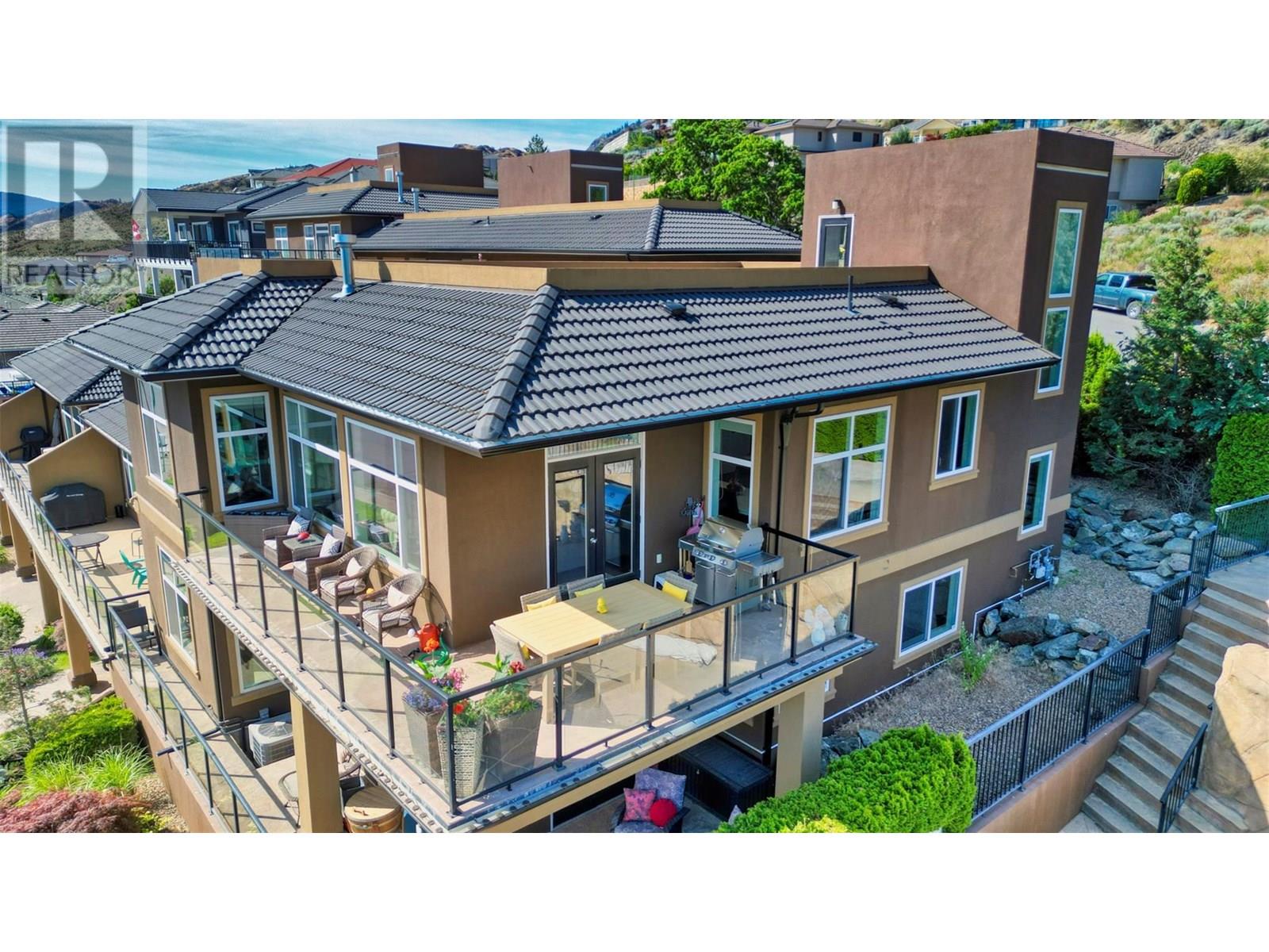 4215 PEBBLE BEACH Drive, Osoyoos