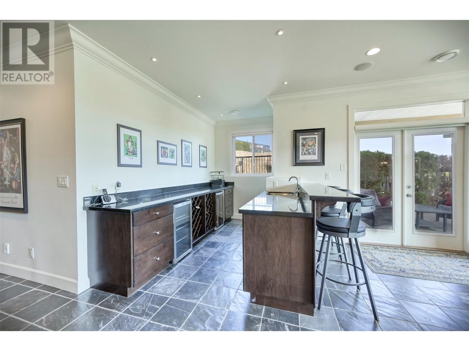4215 PEBBLE BEACH Drive, Osoyoos