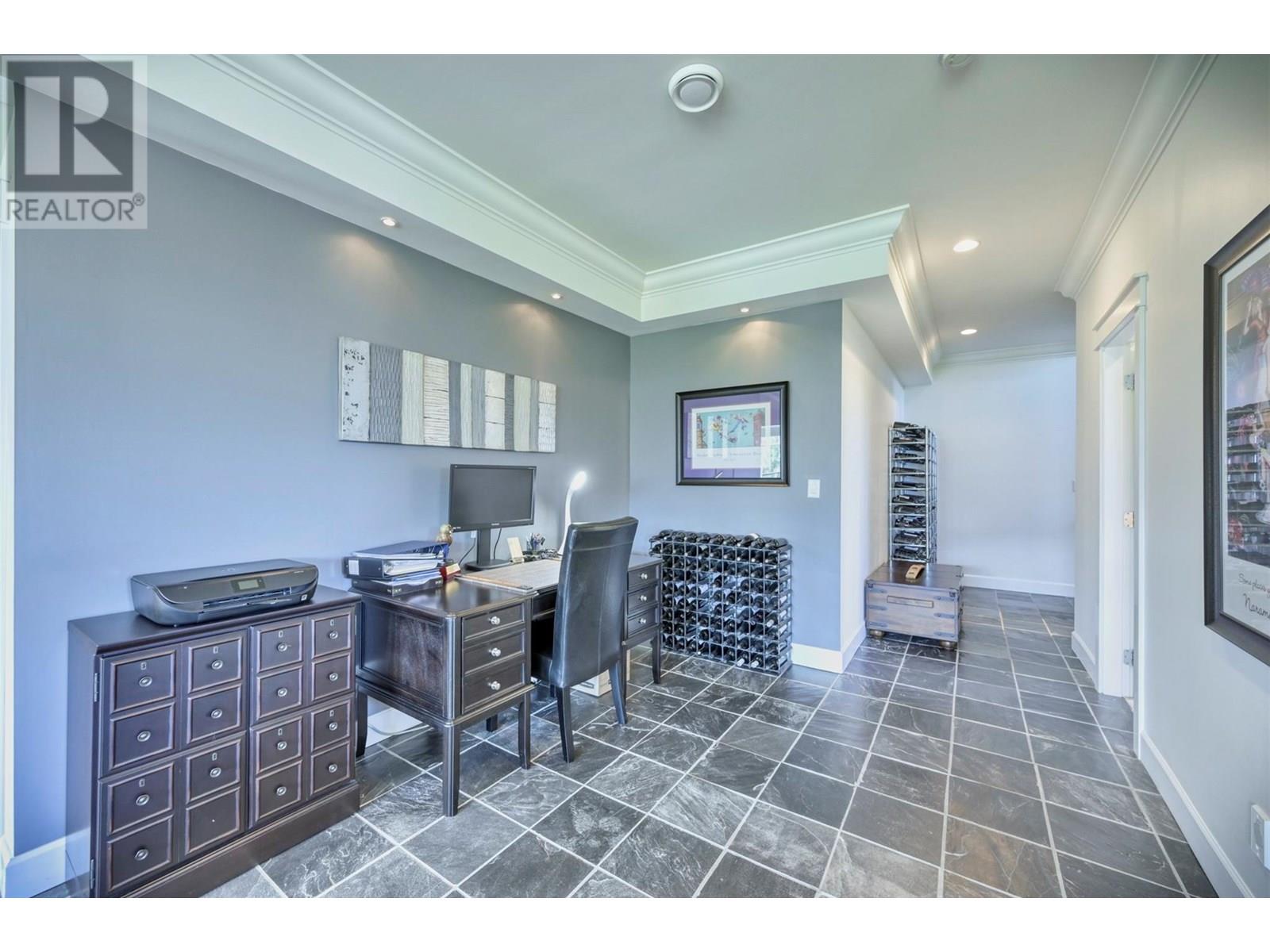 4215 PEBBLE BEACH Drive, Osoyoos