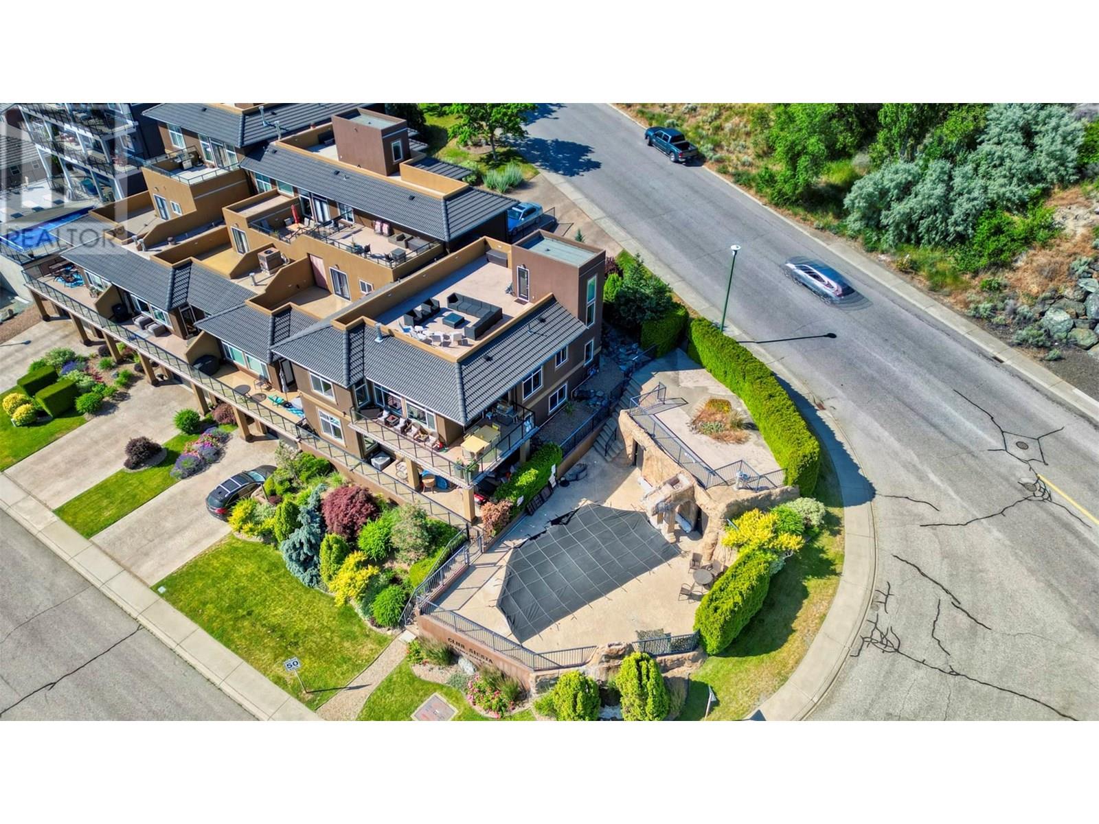 4215 PEBBLE BEACH Drive, Osoyoos