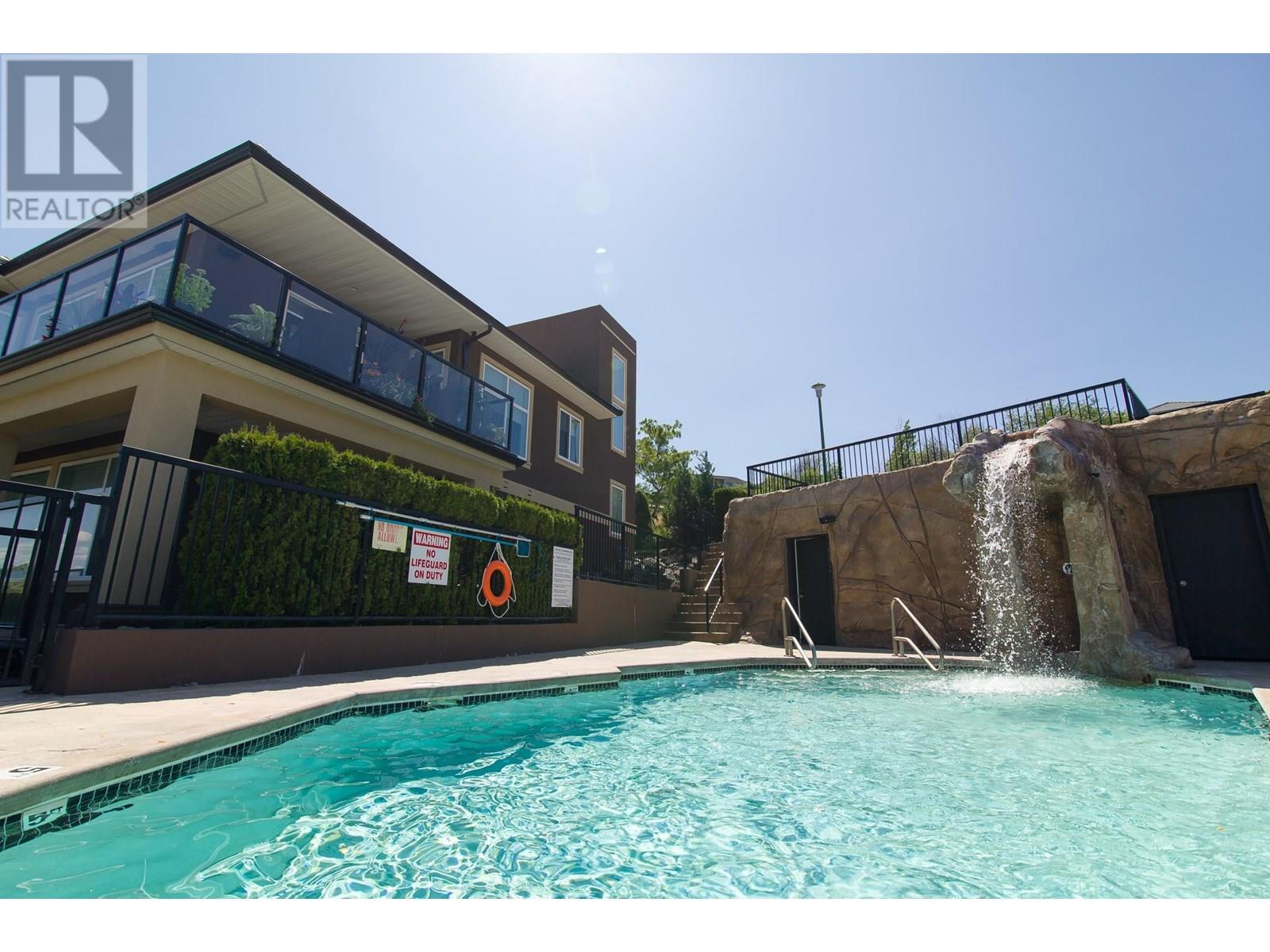 4215 PEBBLE BEACH Drive, Osoyoos