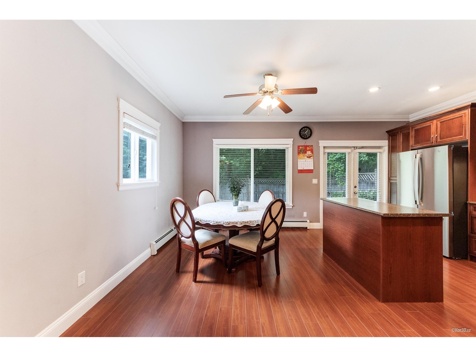Photo 8 of 10627 144th Street, Surrey BC
