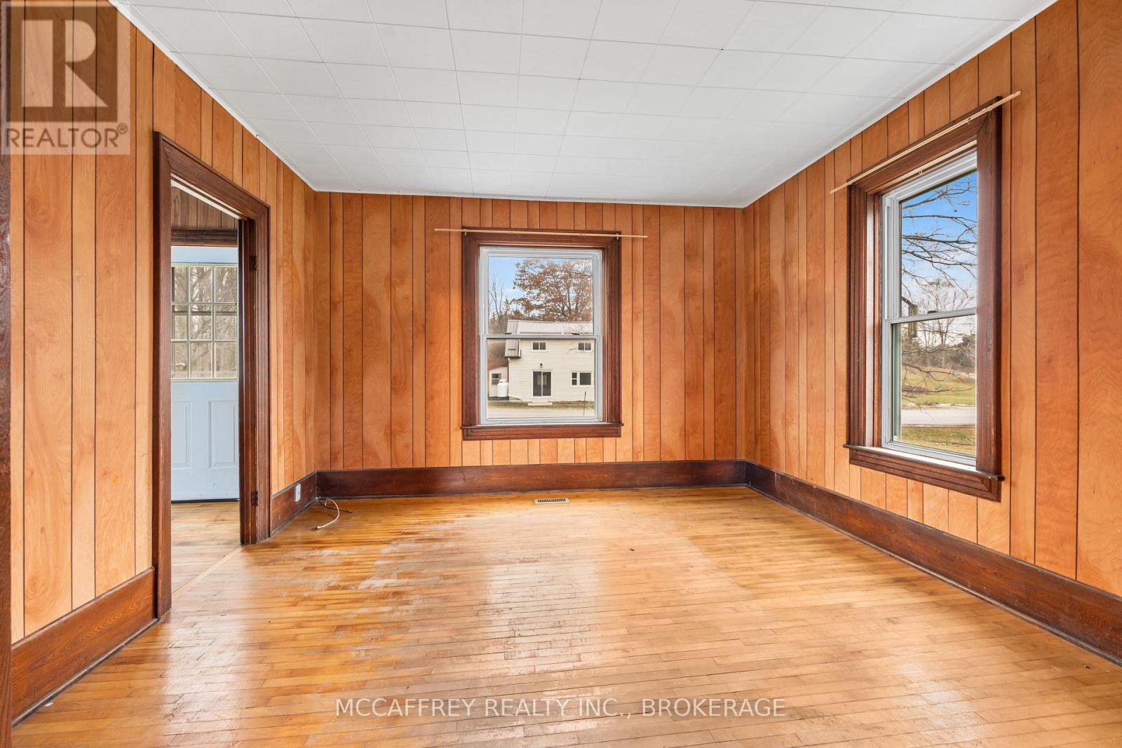 Photo 5 of 338 Burridge Road E, Frontenac ON