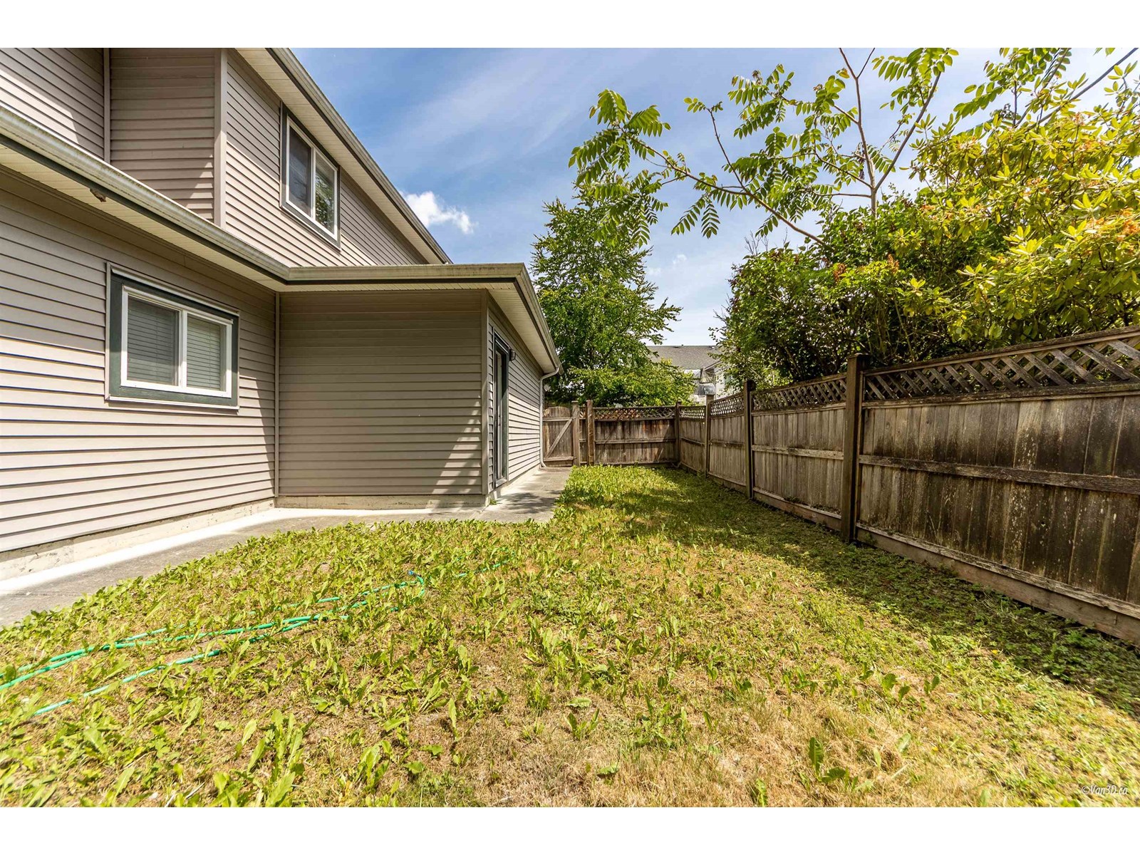 Photo 23 of 10627 144th Street, Surrey BC