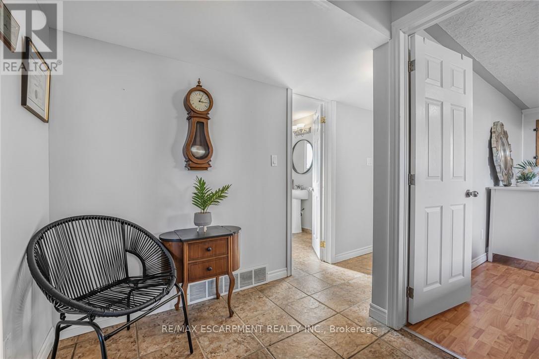 Photo 13 of 7761 Canborough Road, Haldimand ON