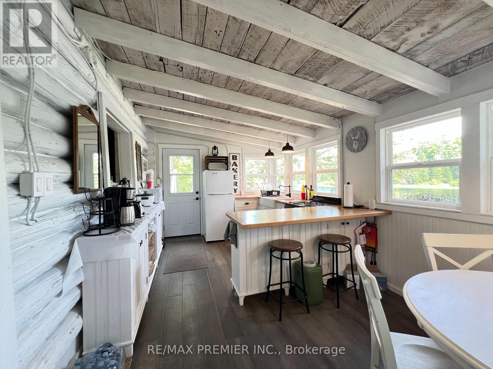 Photo 8 of 1130 Colony Road, Lake Of Bays ON