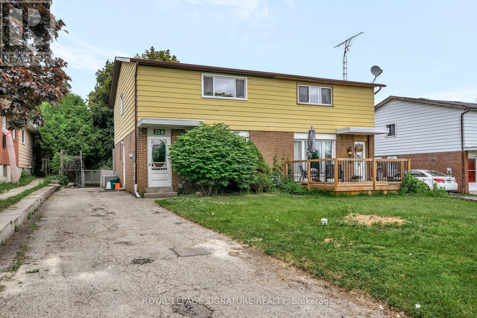 Photo 9 of 32 A Crossley Drive, Port Hope ON