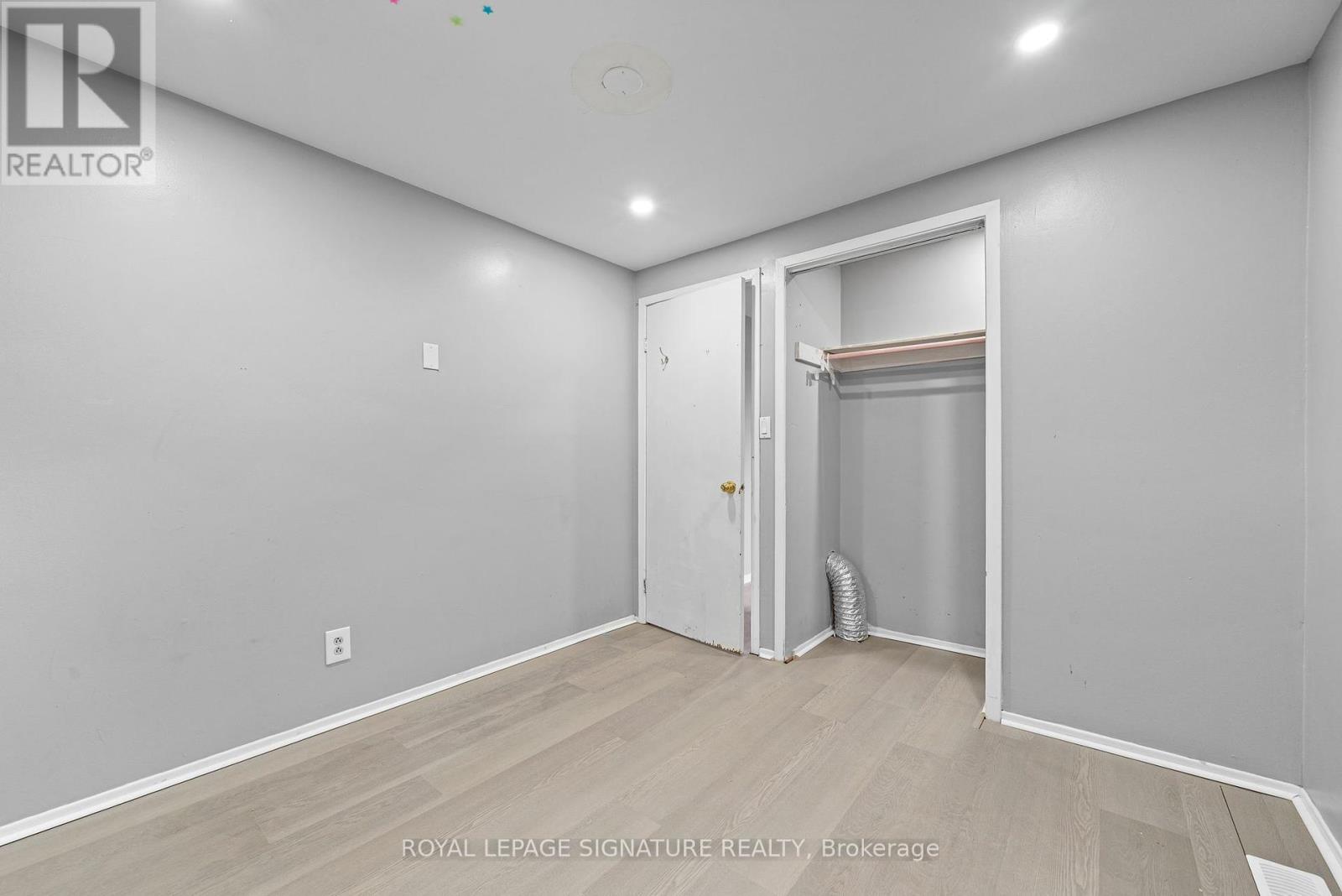 Photo 22 of 32 A Crossley Drive, Port Hope ON