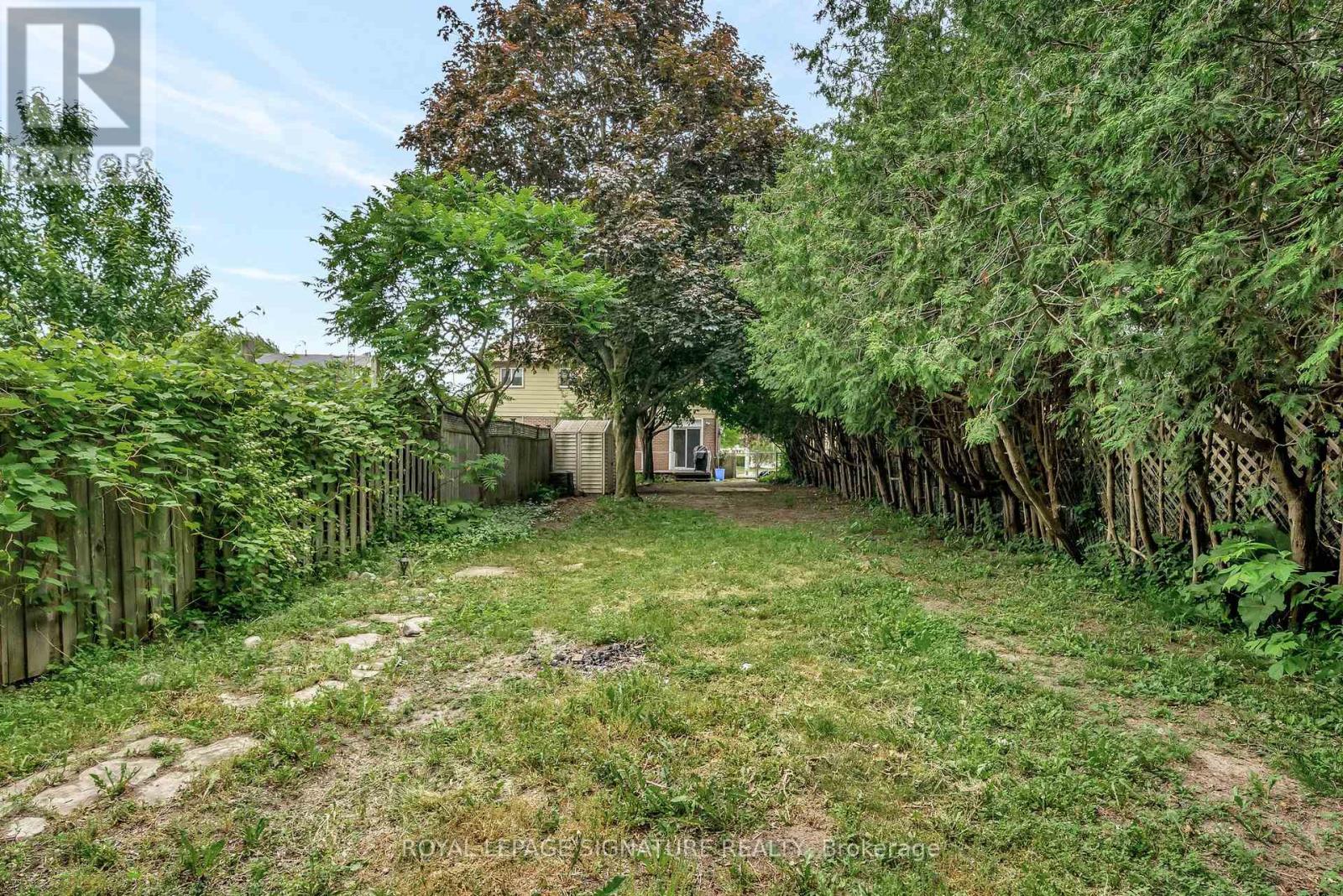 Photo 21 of 32 A Crossley Drive, Port Hope ON