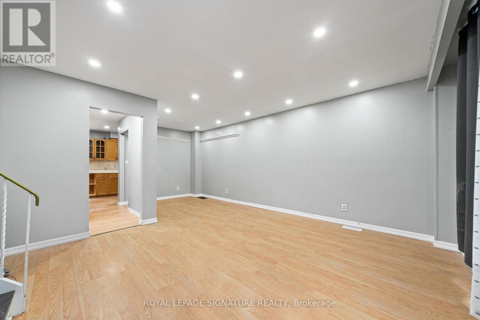 Photo 26 of 32 A Crossley Drive, Port Hope ON