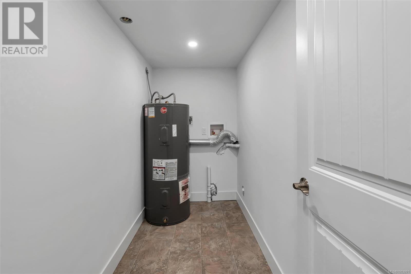 Photo 17 of 7518 Rosevear Rd, Duncan BC
