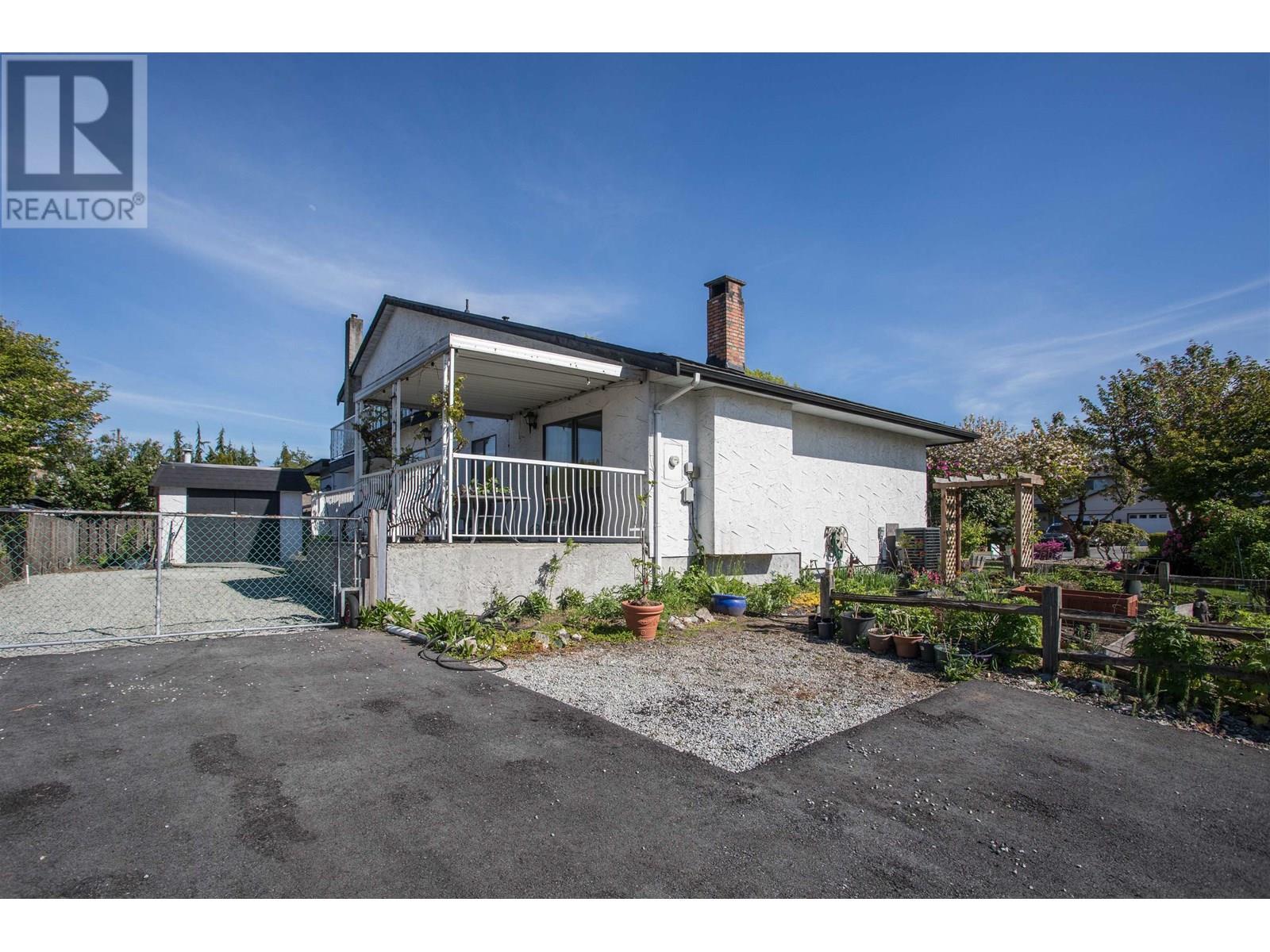 18985 119B AVENUE, Pitt Meadows real estate listing R2998770