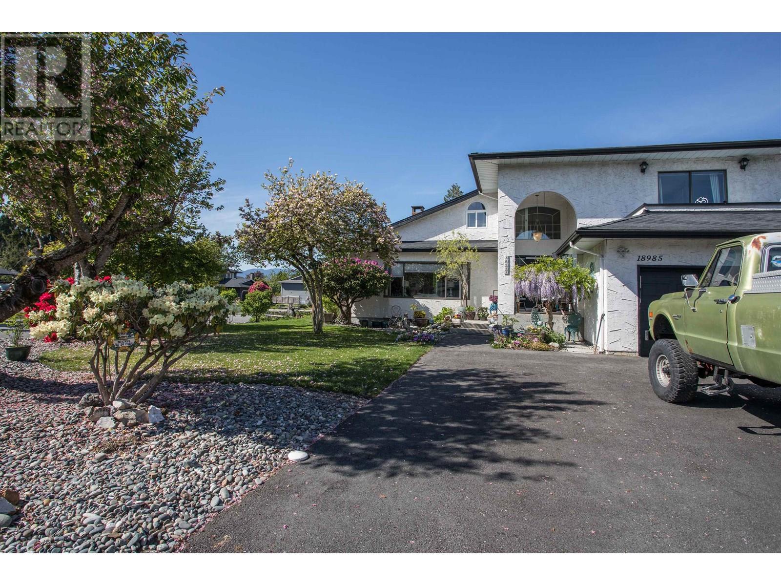 18985 119B AVENUE, Pitt Meadows real estate listing R2998770
