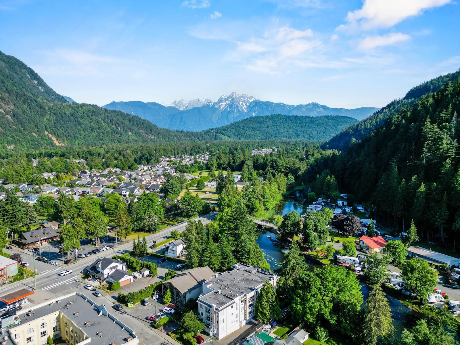 106 170 CEDAR AVENUE, Harrison Hot Springs, Harrison Hot Springs