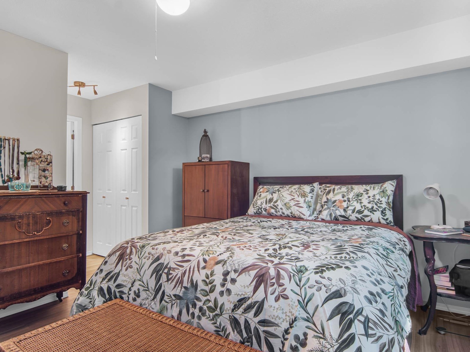 106 170 CEDAR AVENUE, Harrison Hot Springs, Harrison Hot Springs