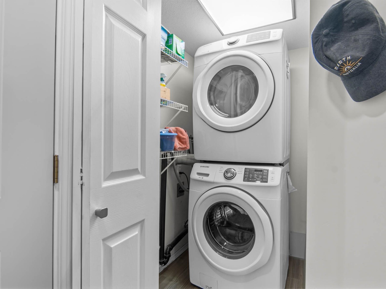 106 170 CEDAR AVENUE, Harrison Hot Springs, Harrison Hot Springs