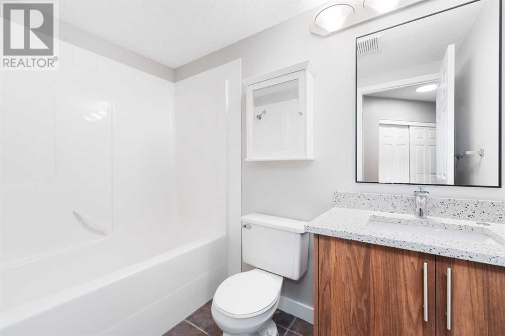 Single Family House for Sale in   Shawville Way SE Shawnessy Calgary 