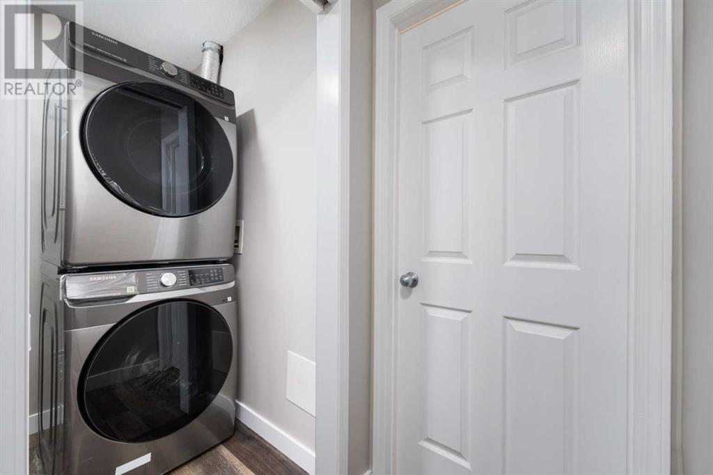 Single Family House for Sale in   Shawville Way SE Shawnessy Calgary 