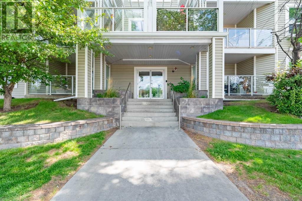 Single Family House for Sale in   Shawville Way SE Shawnessy Calgary 