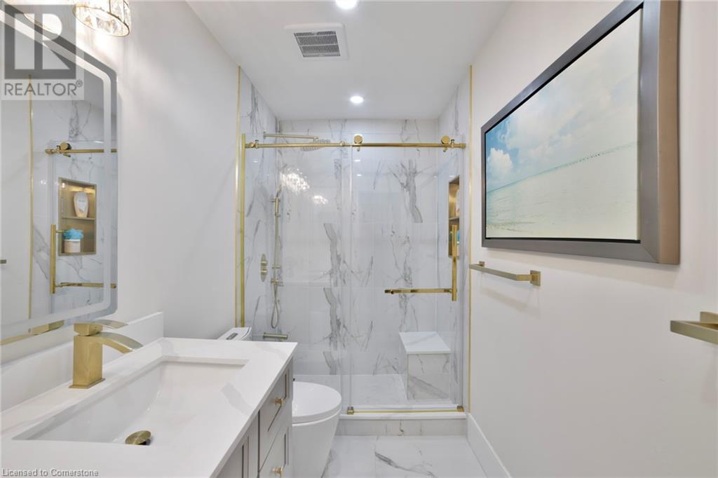 Photo 26 of 621 Francis Road, Burlington ON