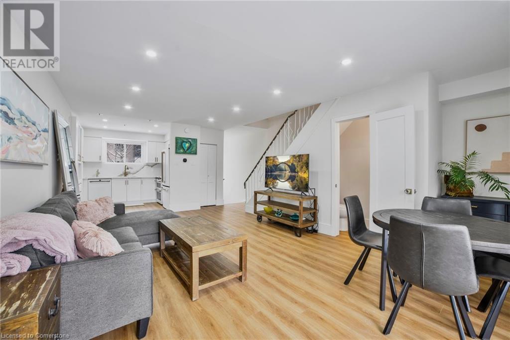 Photo 29 of 621 Francis Road, Burlington ON