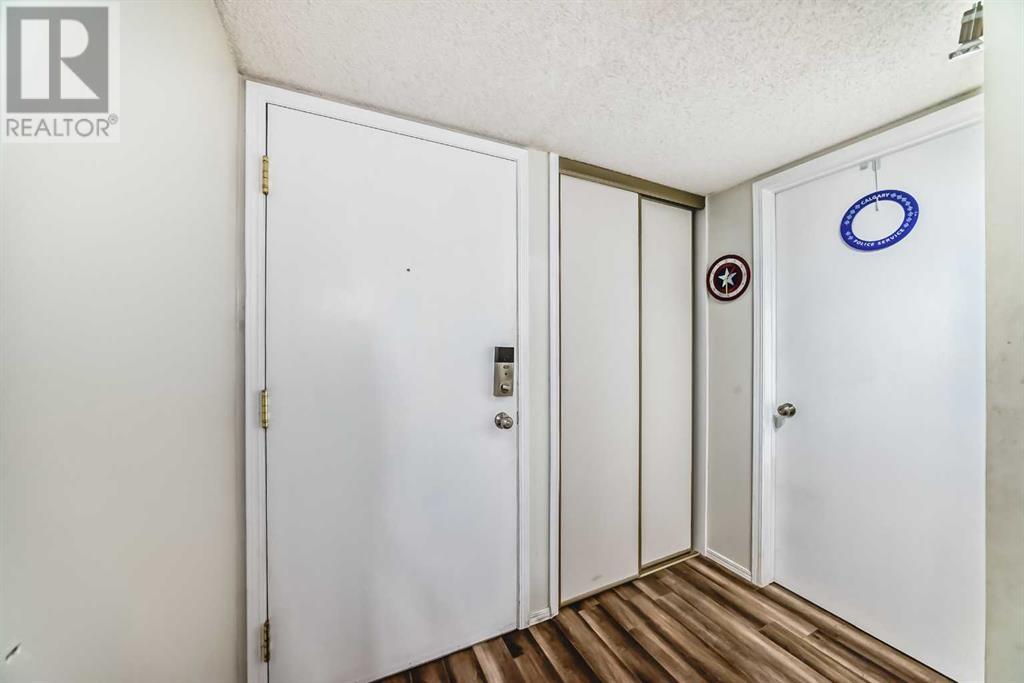 Single Family House for Sale in   University Drive NW University Heights Calgary 