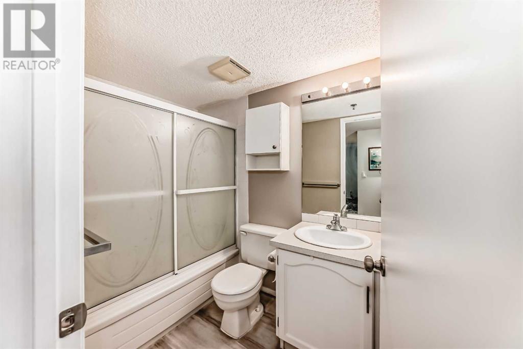 Single Family House for Sale in   University Drive NW University Heights Calgary 