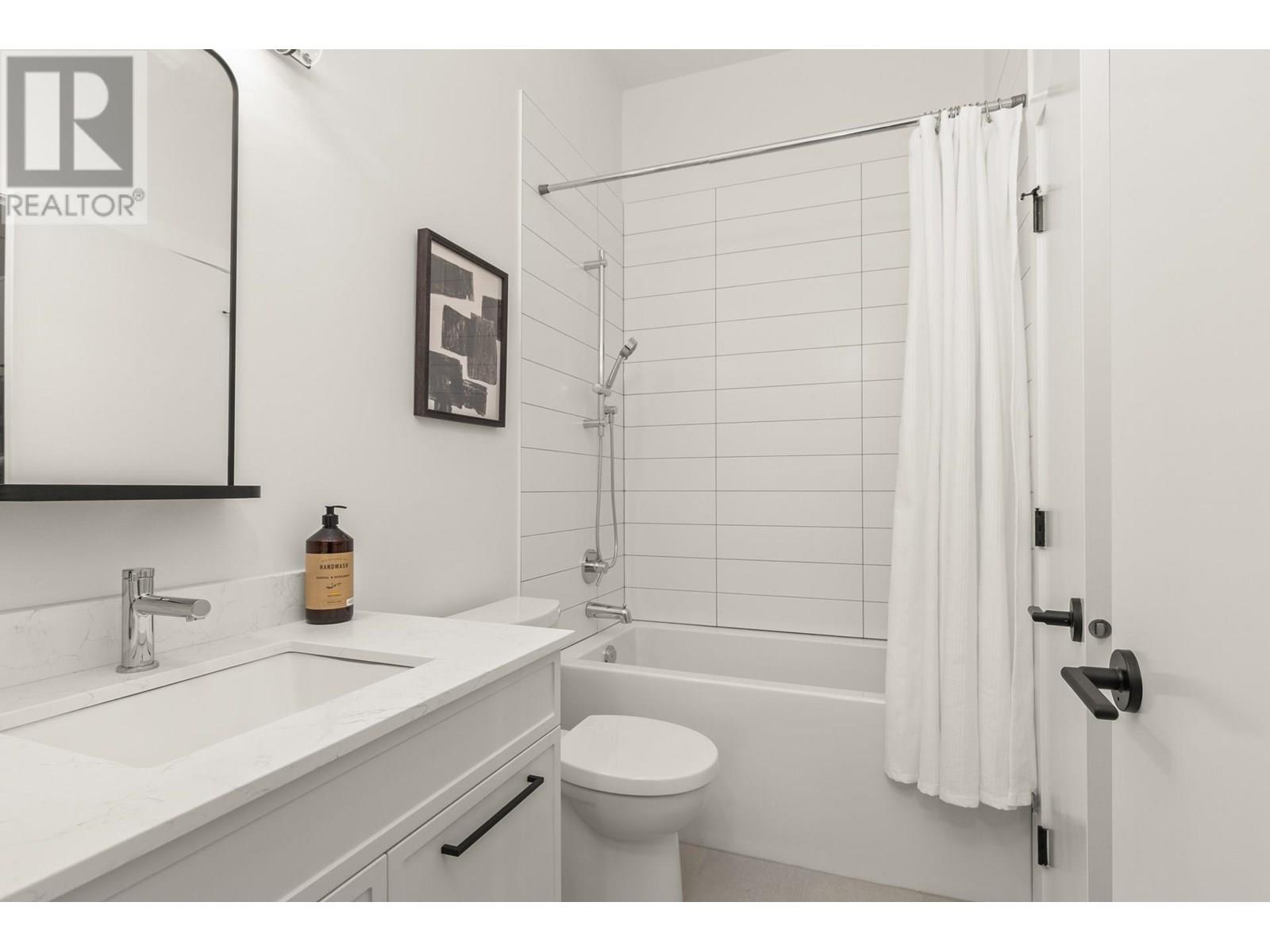 509 1220 Pacific Avenue, Kelowna