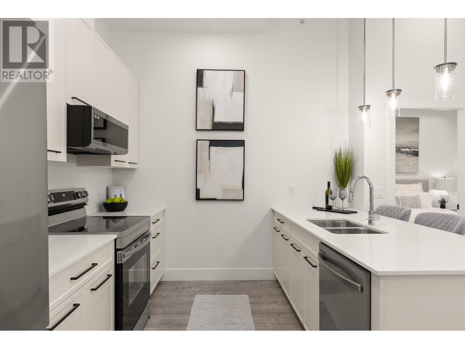509 1220 Pacific Avenue, Kelowna