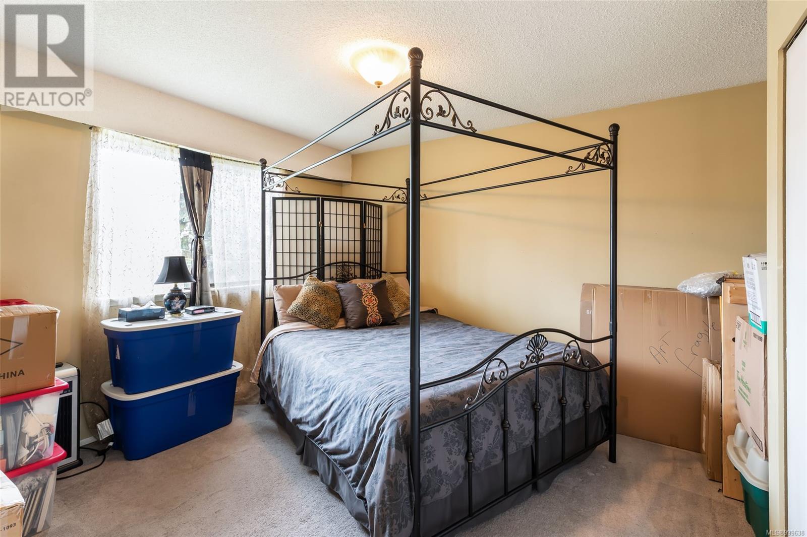 7413 ANDREA CRES - Image 8