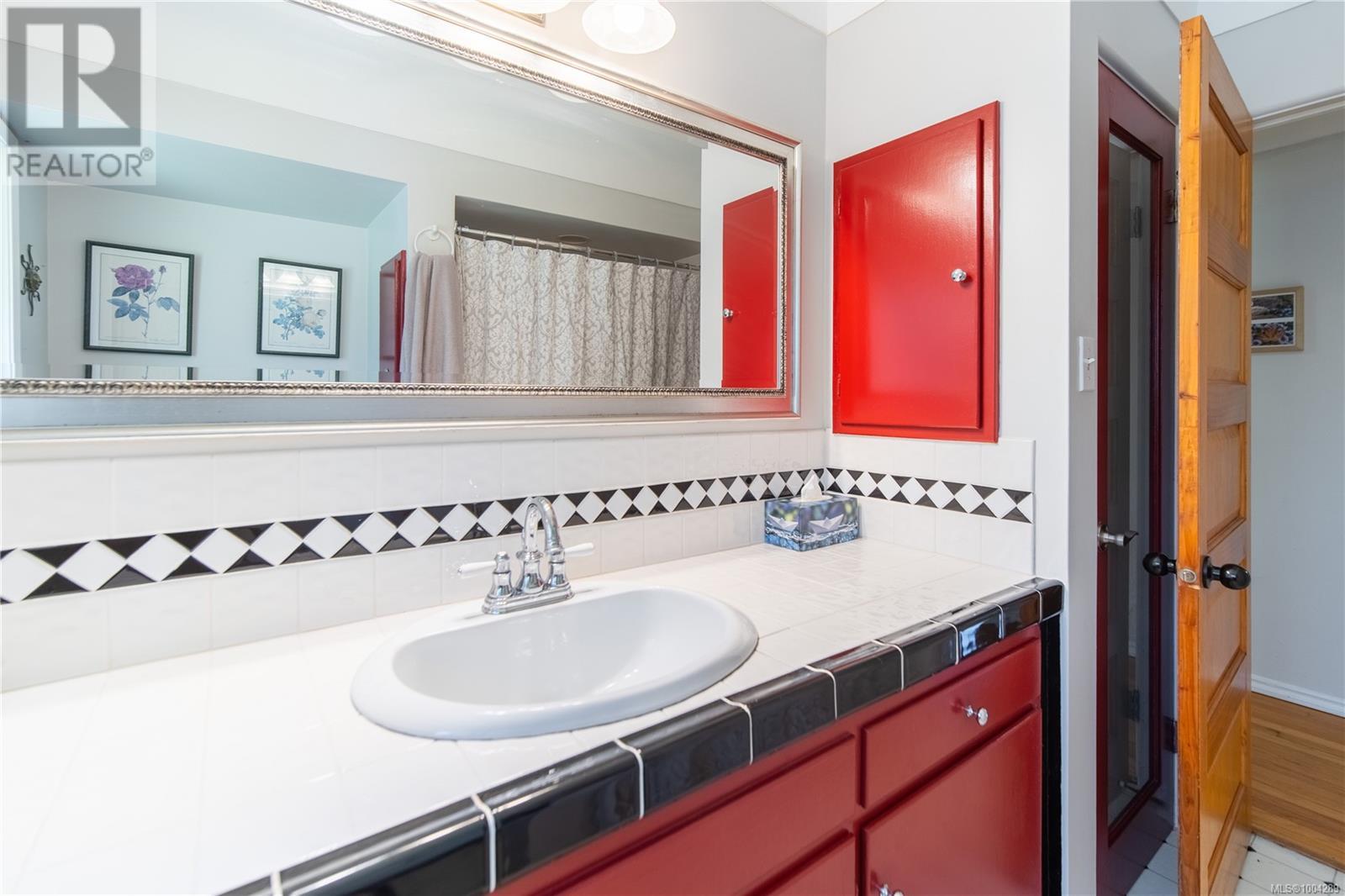 3225 Otter Point Rd, Sooke