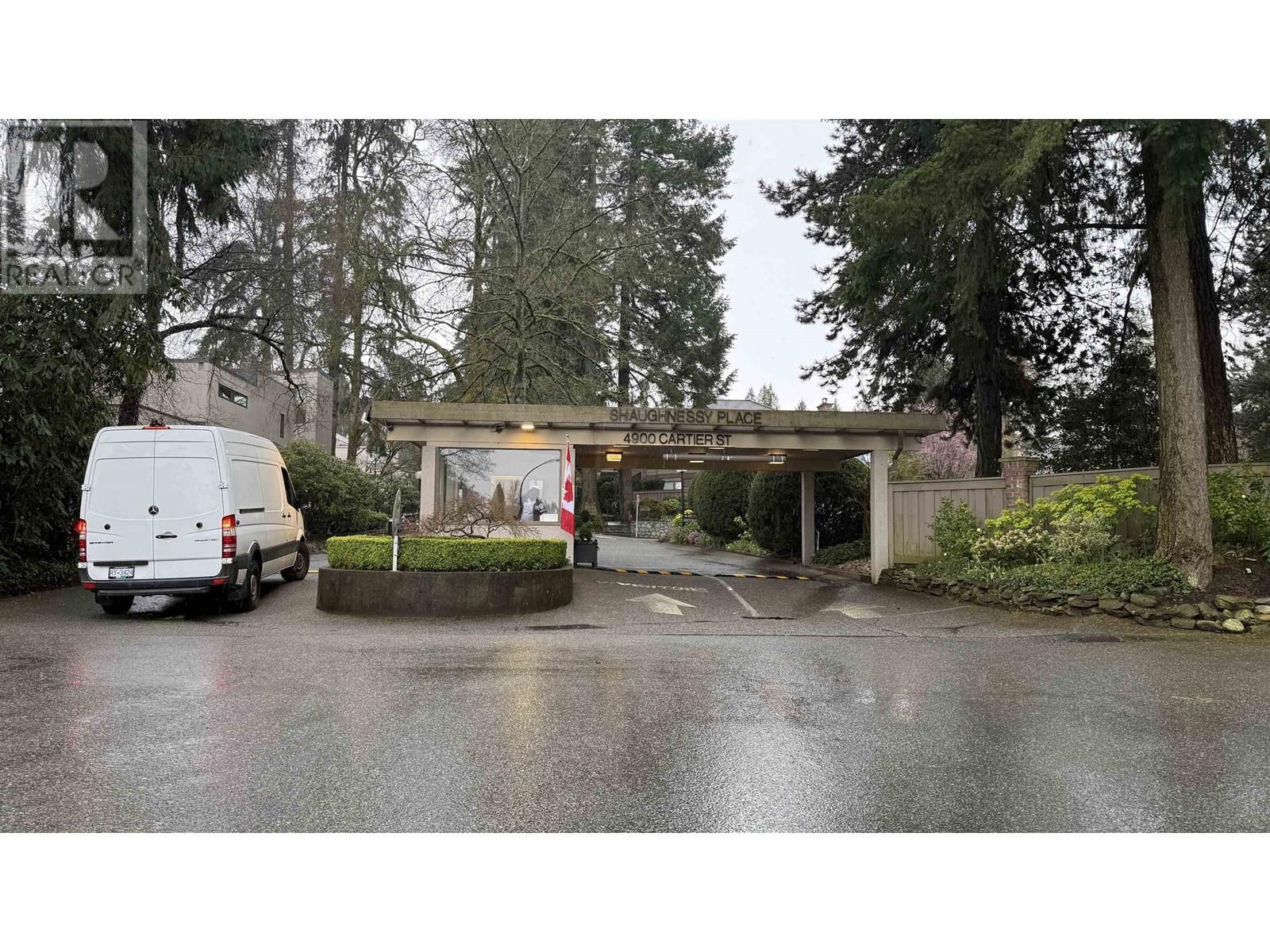 Photo 13 of 512 4900 Cartier Street, Vancouver BC
