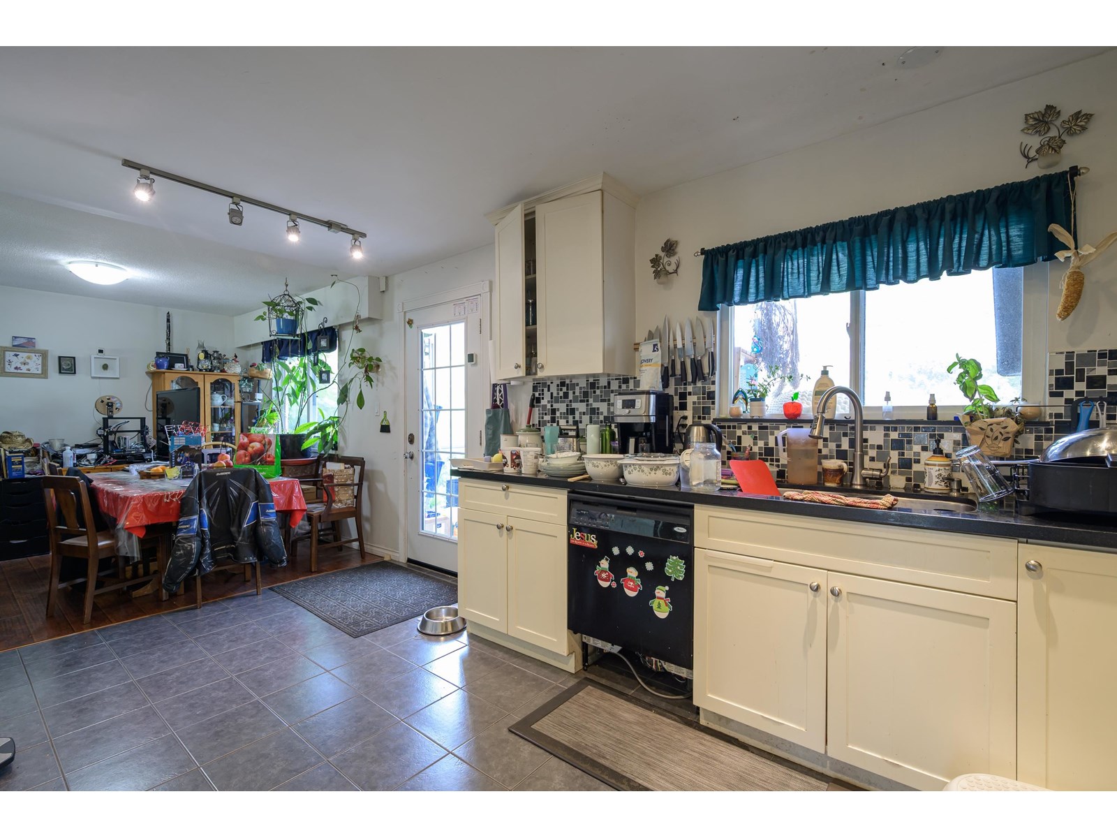 Photo 11 of 7158 114 A Street, Delta BC