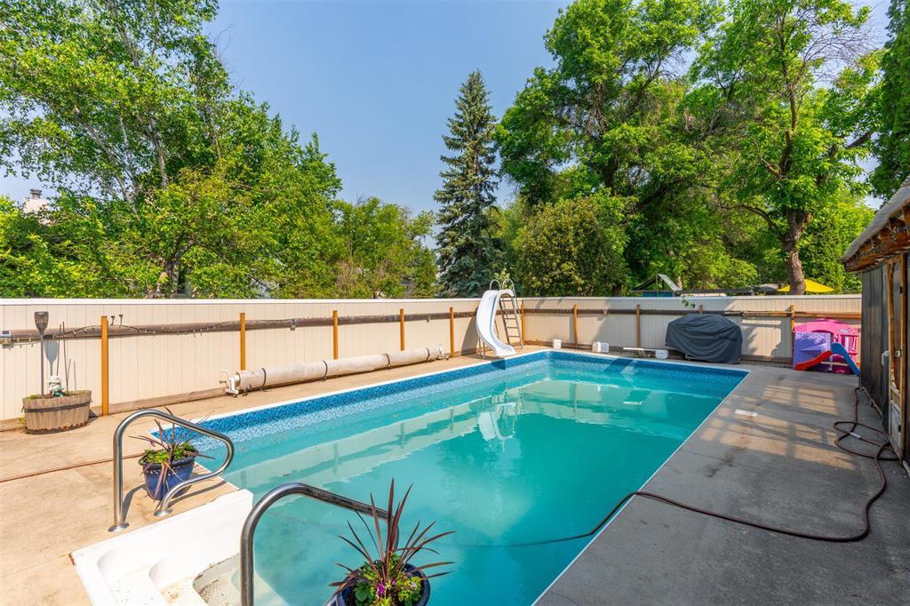 Photo 6 of 556 Greenbrier Avenue, Winnipeg MB