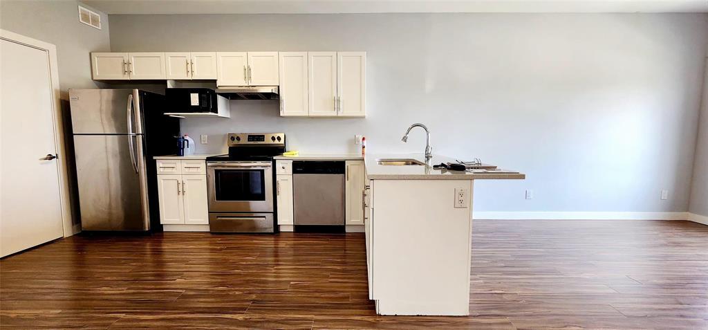 Photo 7 of 110 Hazelton Drive, Winnipeg MB
