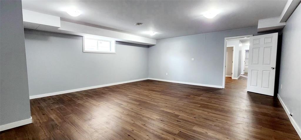 Photo 33 of 110 Hazelton Drive, Winnipeg MB