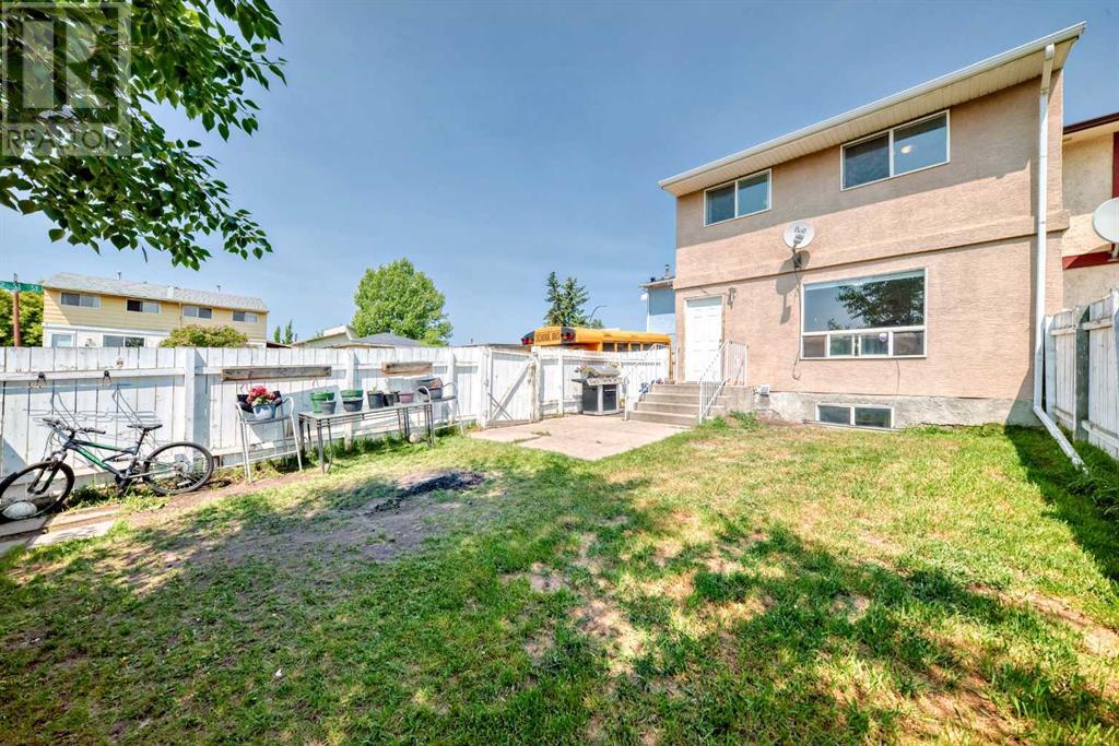Single Family House for Sale in  A Avenue SE Forest Heights Calgary 