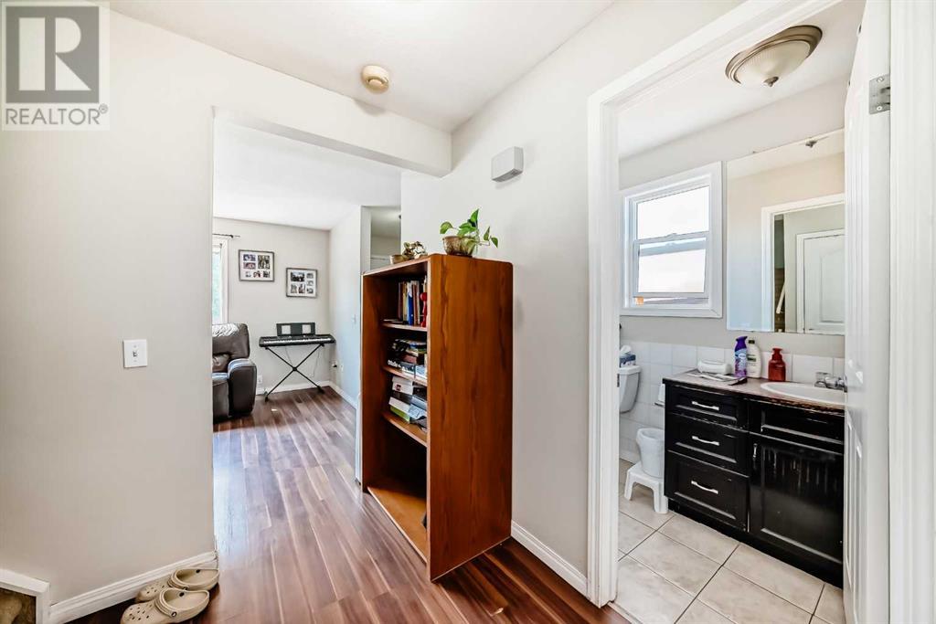 Single Family House for Sale in  A Avenue SE Forest Heights Calgary 