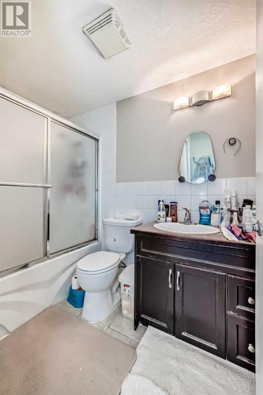 Single Family House for Sale in  A Avenue SE Forest Heights Calgary 