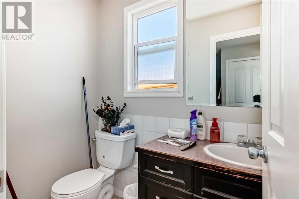 Single Family House for Sale in  A Avenue SE Forest Heights Calgary 