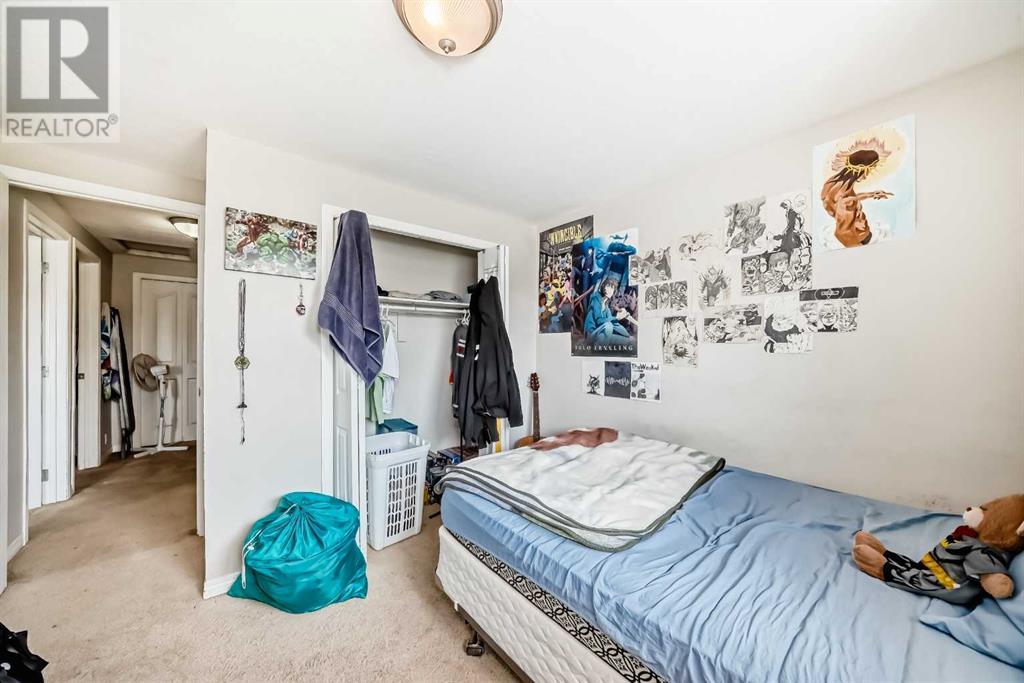 Single Family House for Sale in  A Avenue SE Forest Heights Calgary 