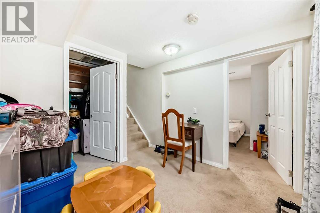 Single Family House for Sale in  A Avenue SE Forest Heights Calgary 