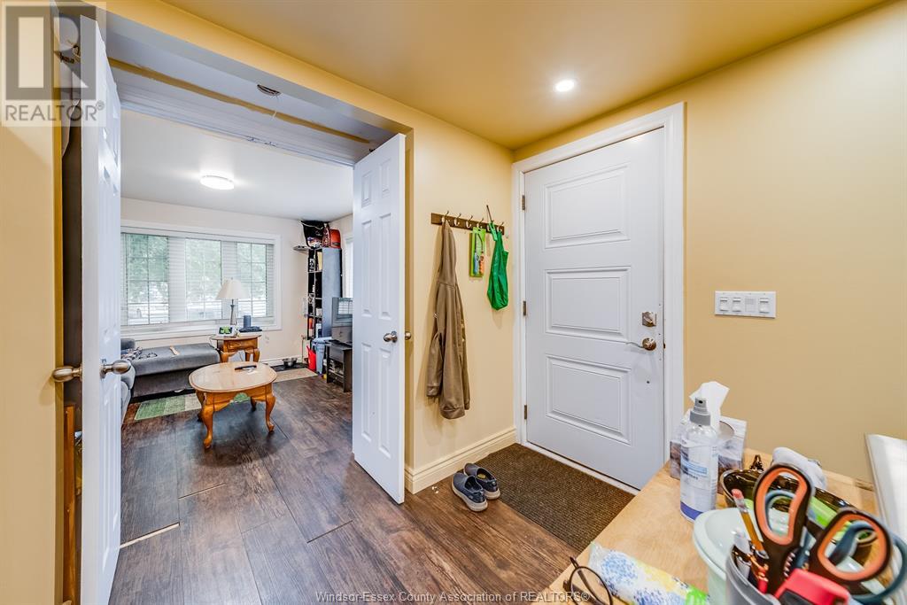 Photo 21 of 200 Steven Court, Essex ON
