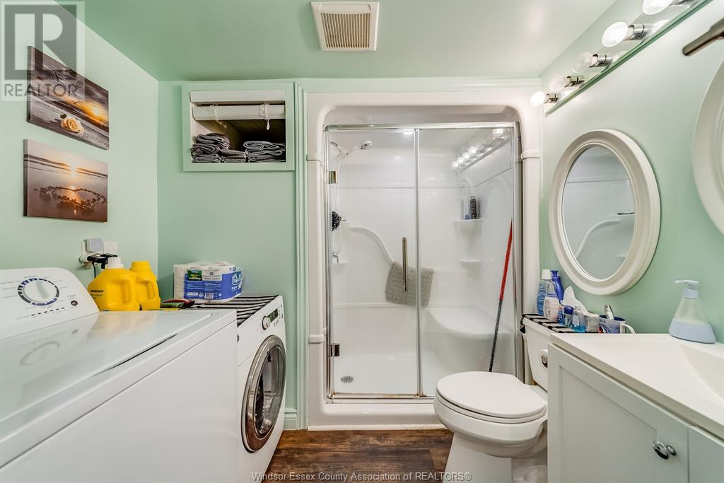 Photo 25 of 200 Steven Court, Essex ON