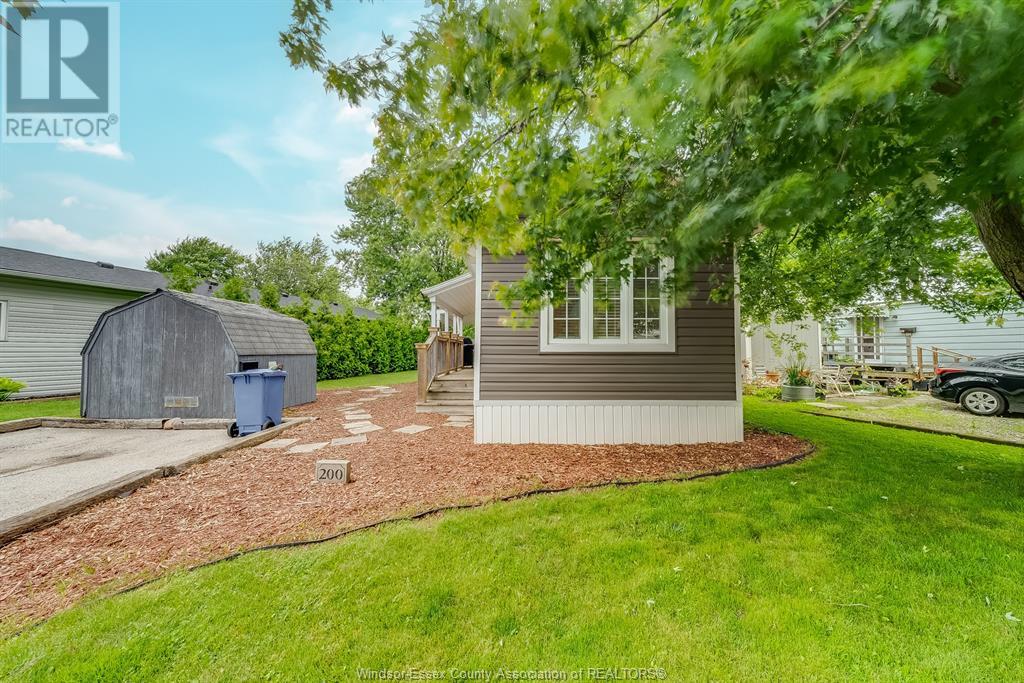 Photo 6 of 200 Steven Court, Essex ON