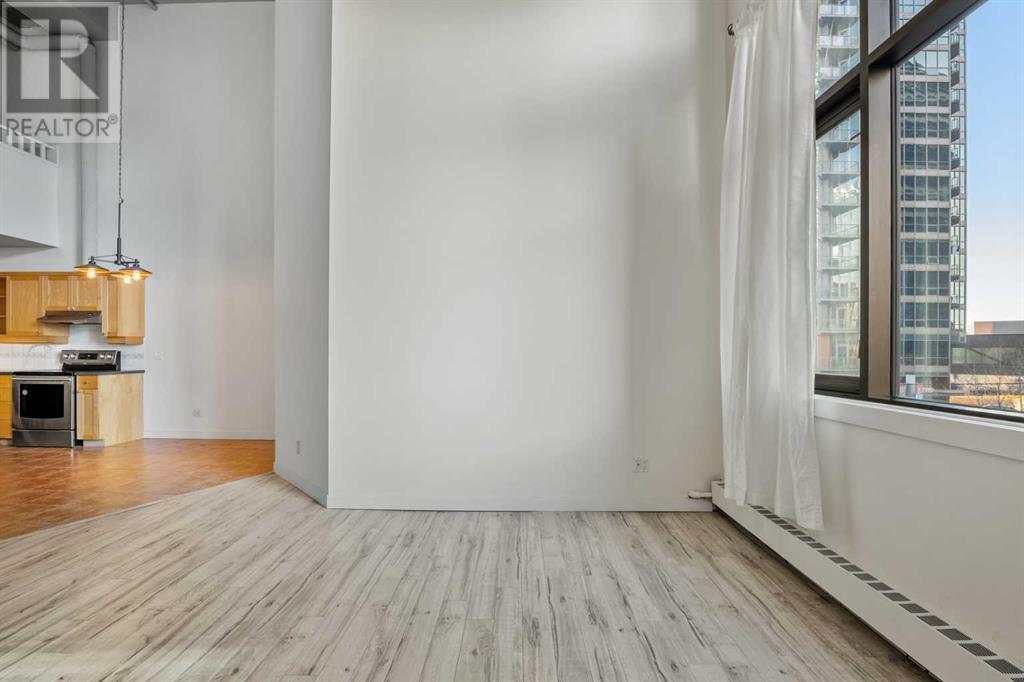 Single Family House Loft for Sale in    Avenue SE Beltline Calgary 