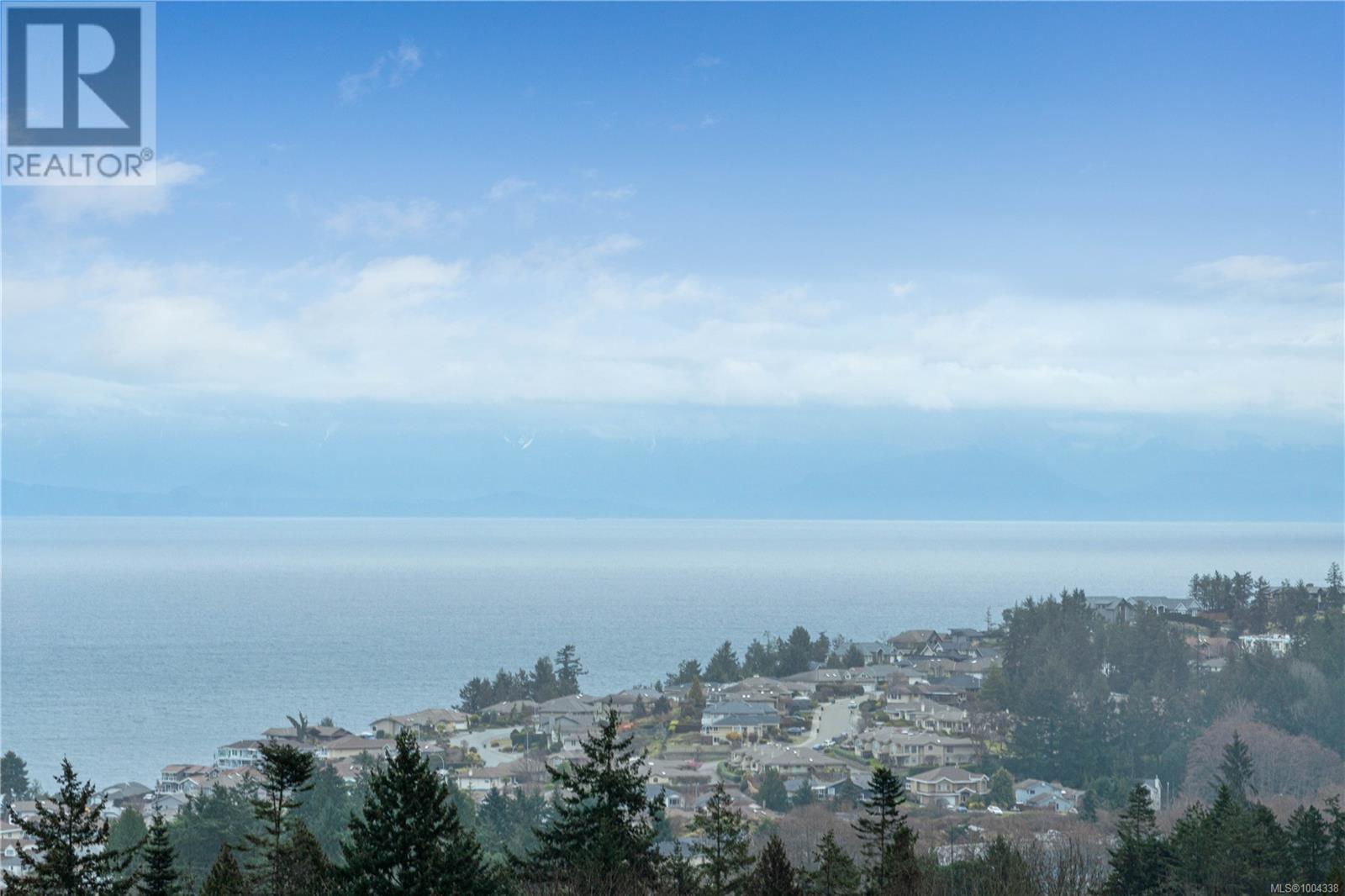 Photo 33 of 5340 Royal Sea View, Nanaimo BC