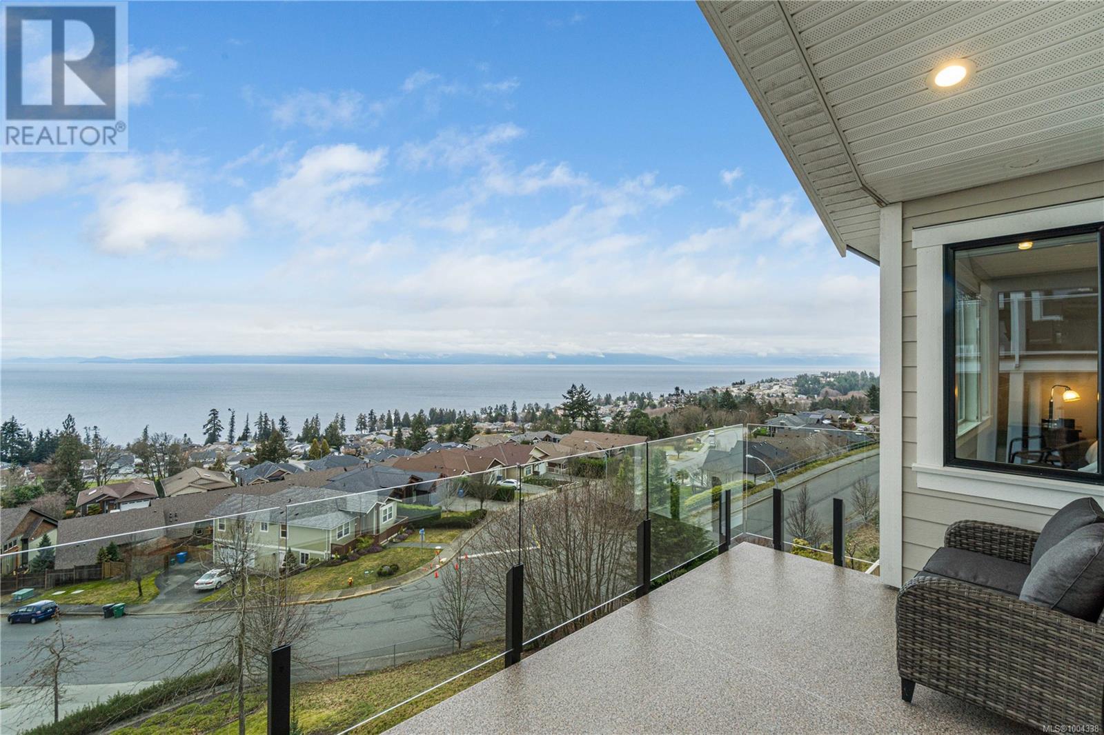 Photo 28 of 5340 Royal Sea View, Nanaimo BC
