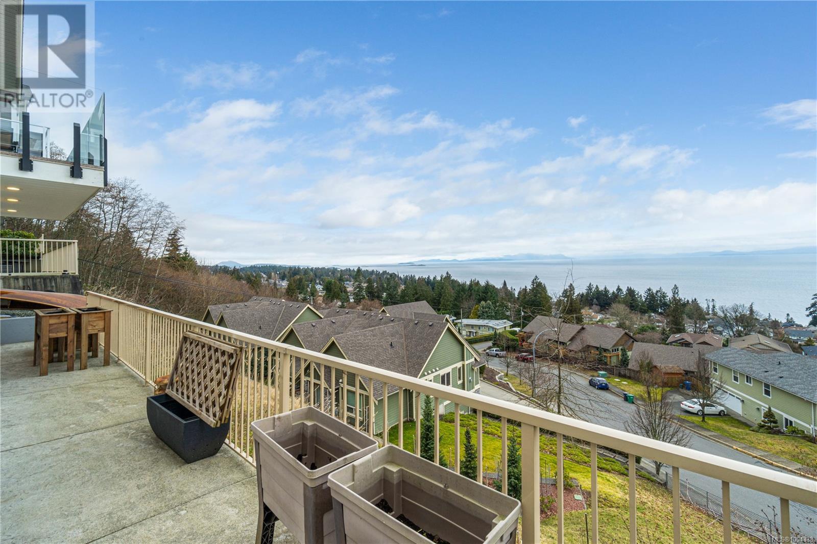 Photo 26 of 5340 Royal Sea View, Nanaimo BC